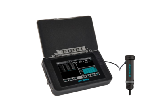 ポータブル硬さ試験機】エコーチップ550 Leeb | エフティーエス株式会社 硬さ試験機 C1L/C/A/D/E/F/B/C2/CS/C2L/FP/JC型(C type)